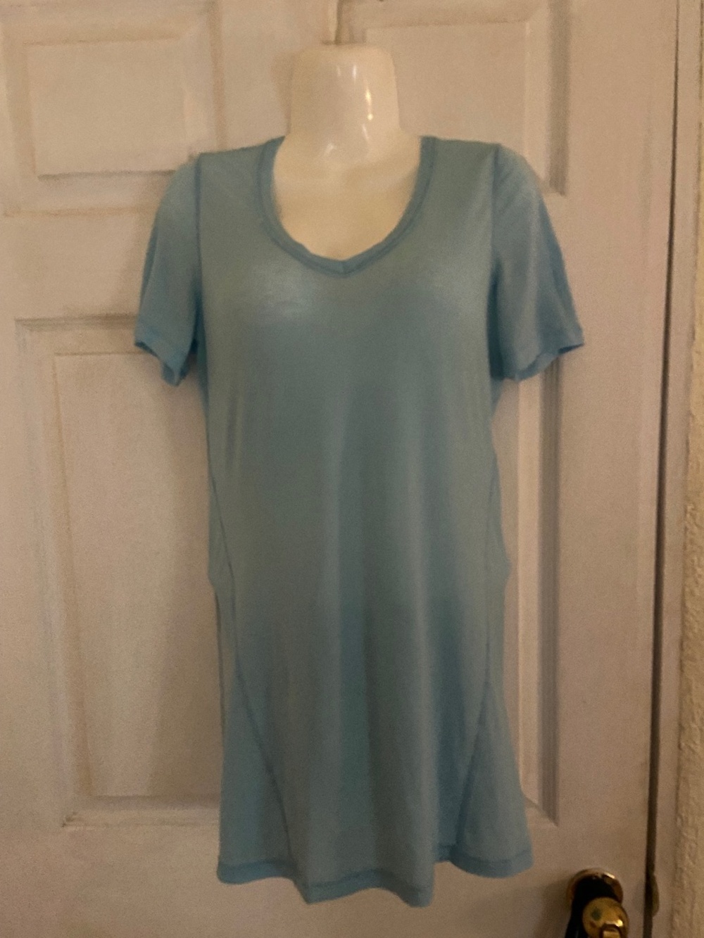 LULULEMON TOP